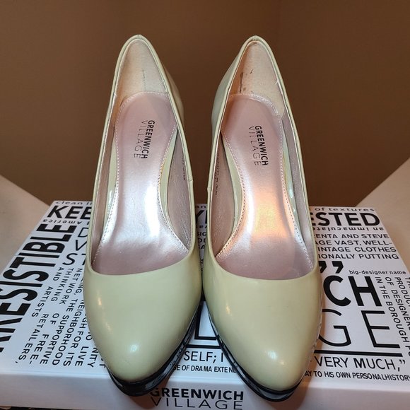 NWT "GREENWICH VILLAGE" LEATHER PATENT PUMPS - Picture 8 of 8